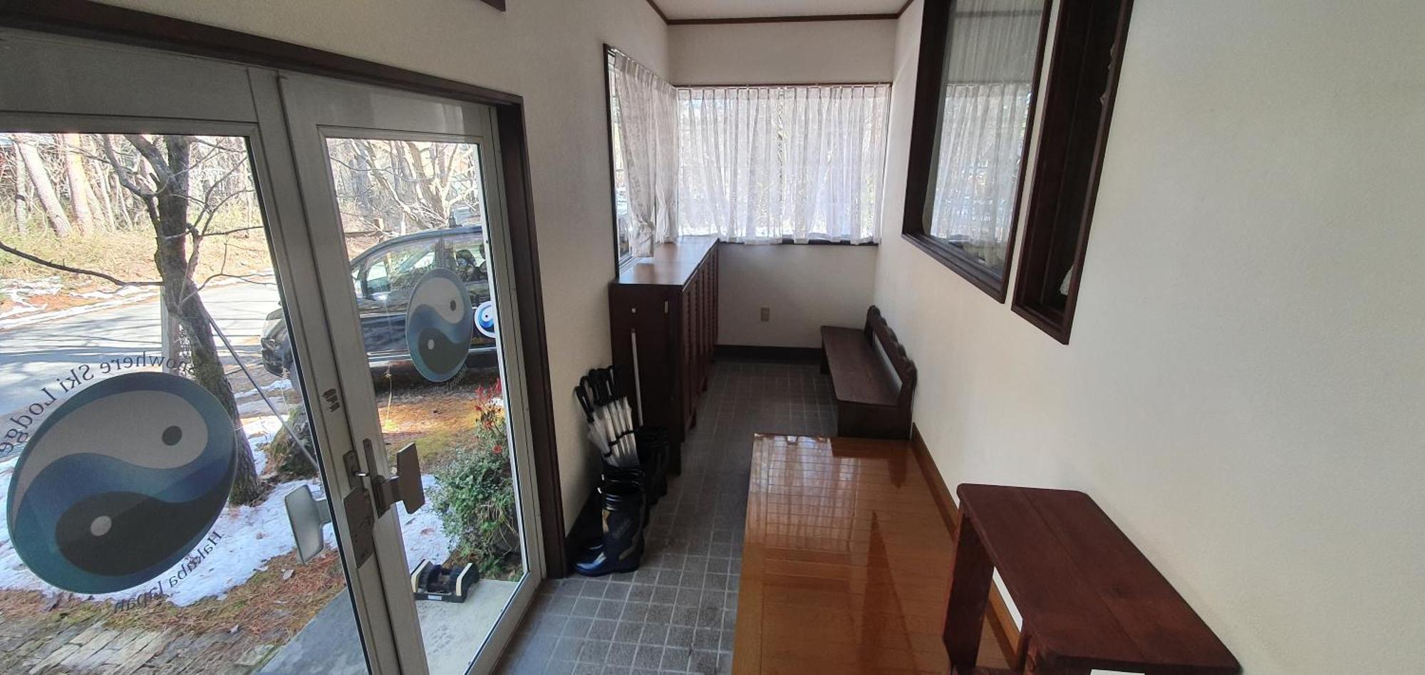 Snowhere Ski Lodge Hakuba Exterior foto